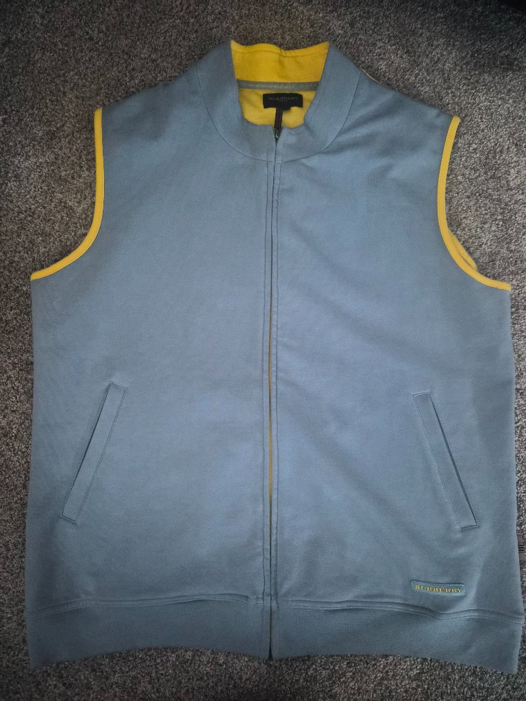Burberry Golf Sleeveless Vest